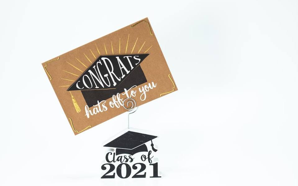 Selecting Graduation Packages and Keepsake Bundles